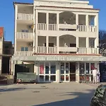 Ruza Rg Rogoznica (Sibenik-Knin)
