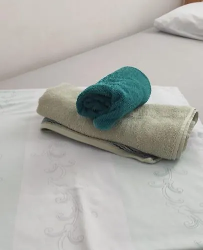 Ruza Rg Rogoznica (Sibenik-Knin)